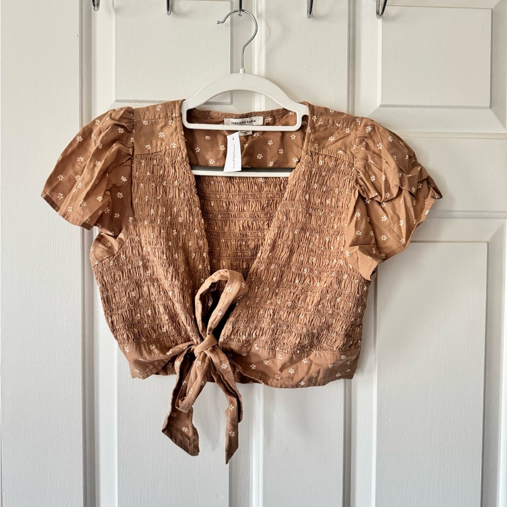 NWT American eagle front tie top